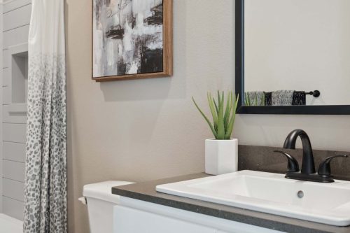 009-altitude-kritzer-bath-detail