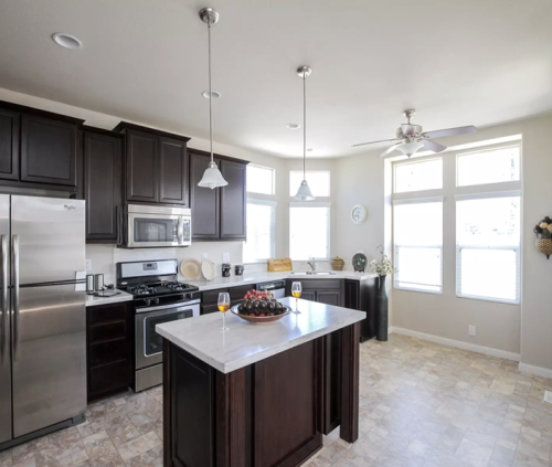 Bradford-BD-60-Interior-Photo-4