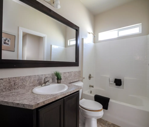 Bradford-BD-60-Interior-Photo-5